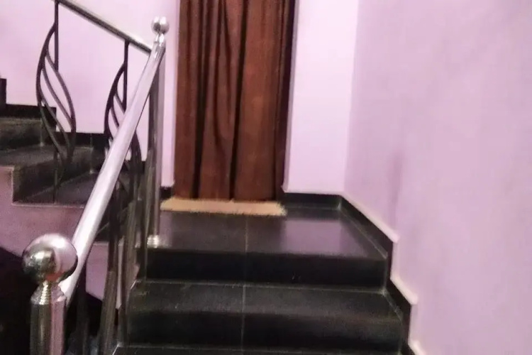 Sreeja Inn