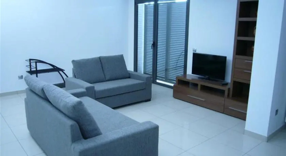 Agi Ginjolers Villa