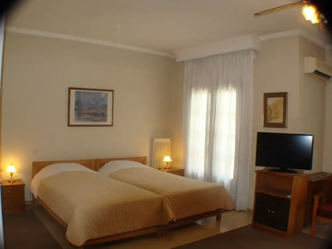 Idiston  Rooms & Suites