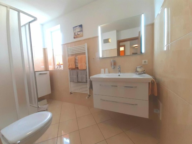 2 Bedrooms Deluxe Apartment