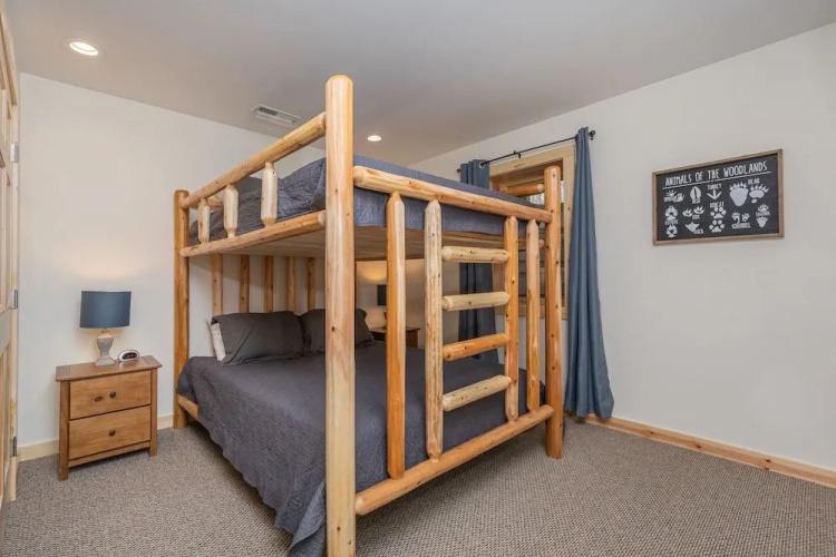 Wander Inn by Taylor Made Deep Creek