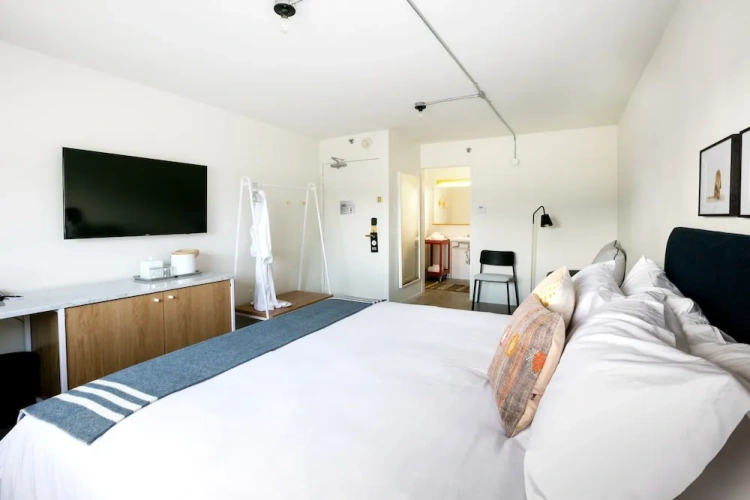 Deluxe Patio Double room