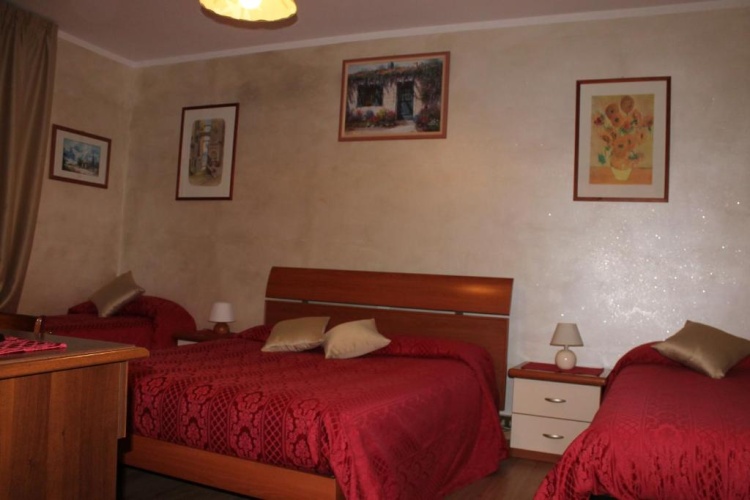 Standard Quadruple room