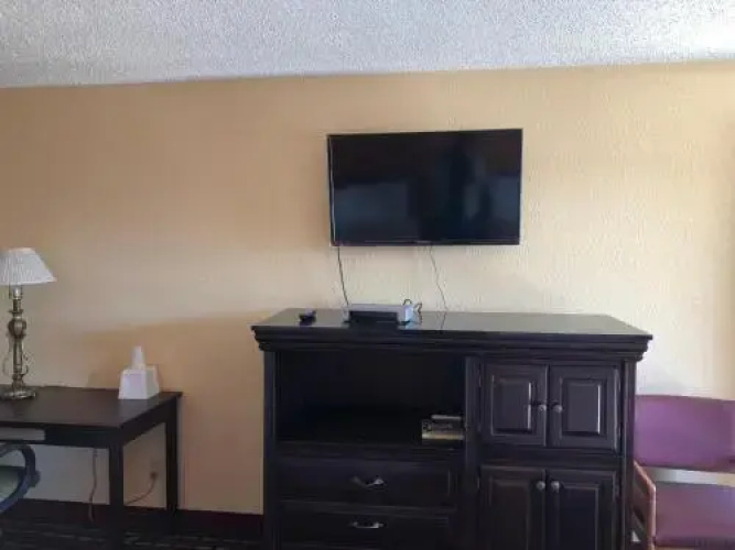 Dogwood Park Inn