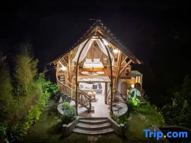 Wiwaka Bamboo House