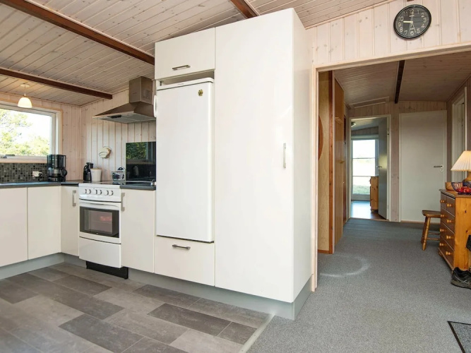 Tranquil Beach Cottage in Rindby-by Traum