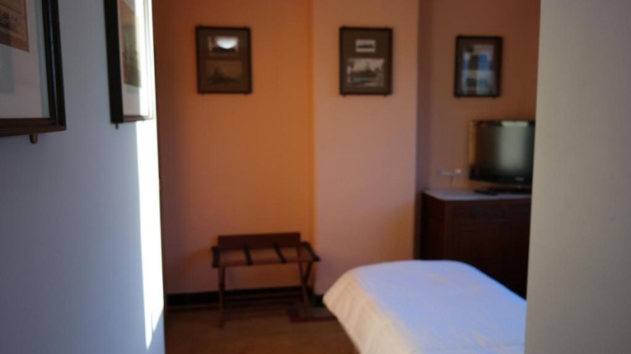 Economy Single room