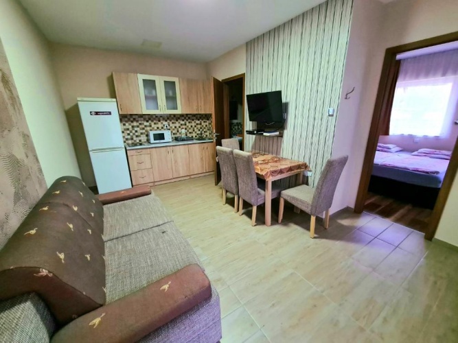 1 Bedroom Apartment with balcony