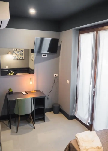 Deluxe Single room