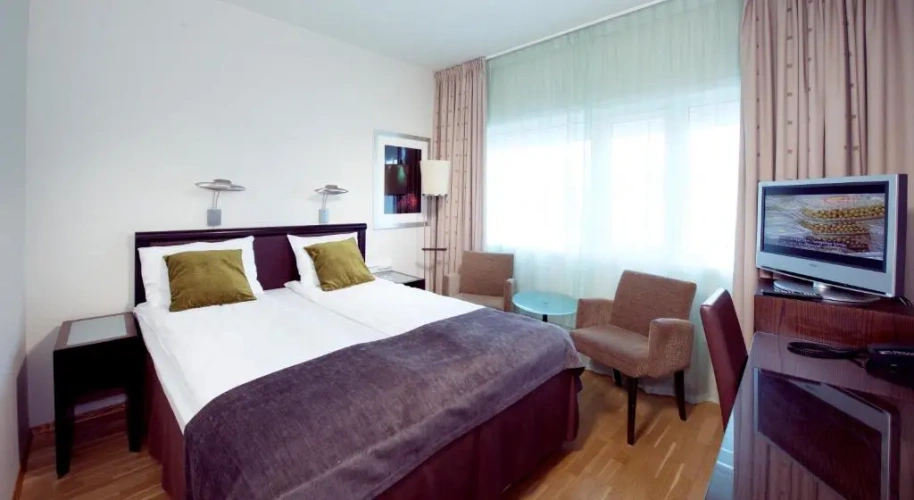 Compact Double room