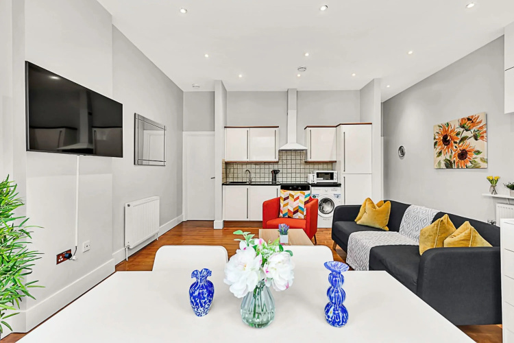 Stylish & Modern St Johns Hill