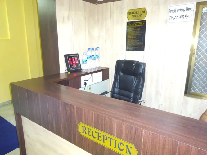 Oyo 28417 Hotel Gopi Vallabh