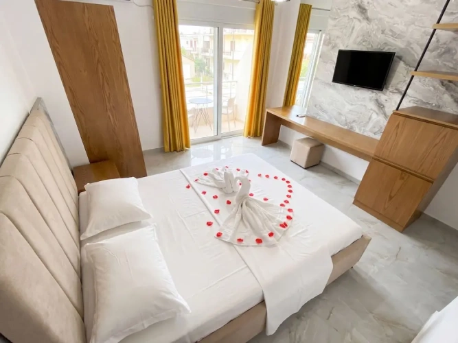 Deluxe Double Basement room with balcony