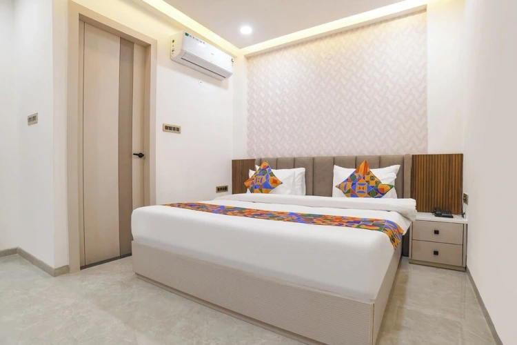 Premium room
