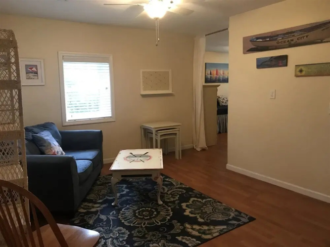 Oc820 Wesley Ave 1st-floor