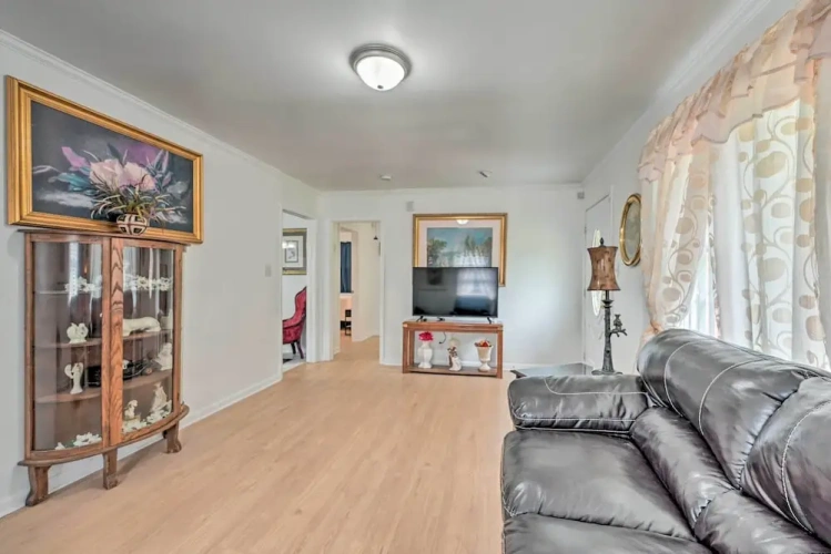 2 Bedrooms Cottage