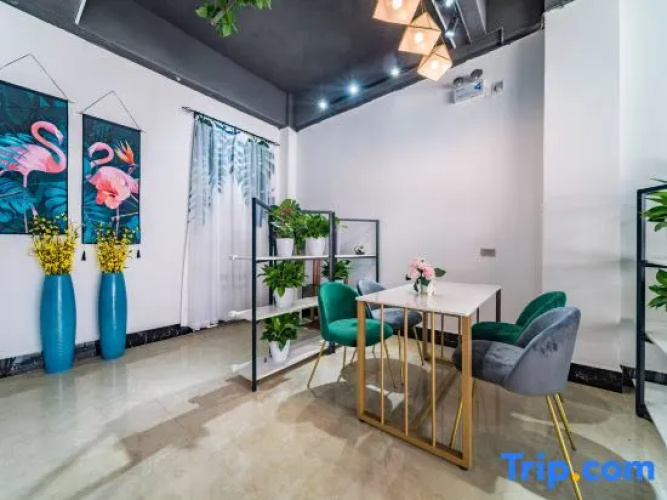 Yishan Lanshe Hotel