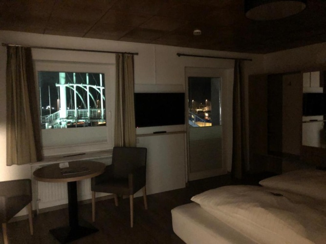 Deluxe Double room with balcony and with sea view
