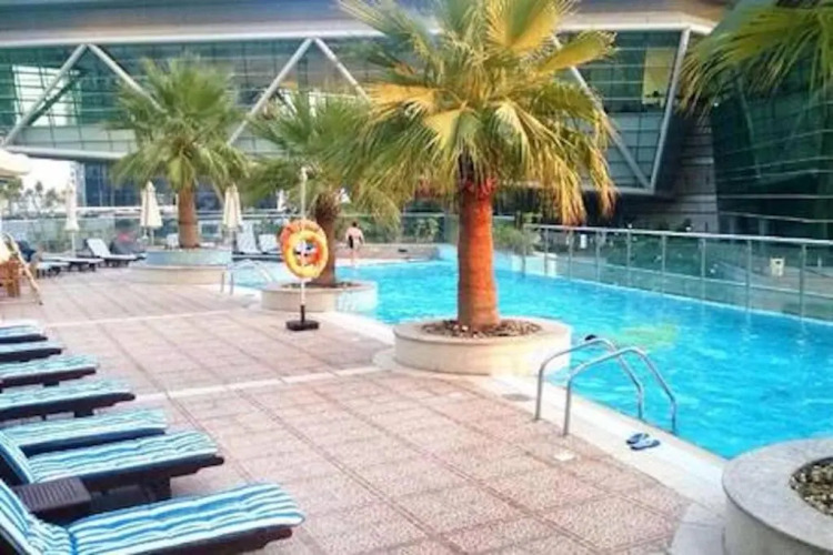 RH- Lake Terrace, Cluster D, JLT, 1BR near Metro - Image 8