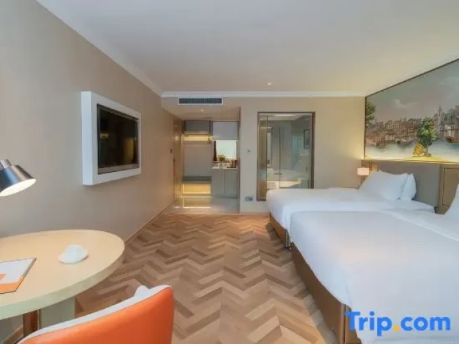 Deluxe Double room with view