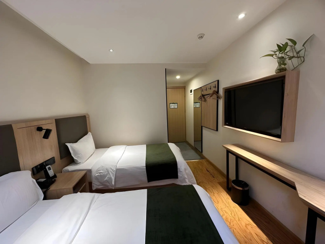 Green Tree Inn Express Beijing Xicheng District Dazhalan