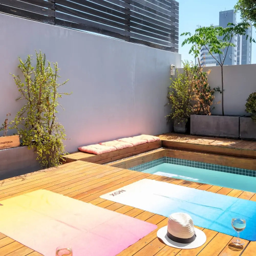Tranquil Escape in Sea Point Aureto