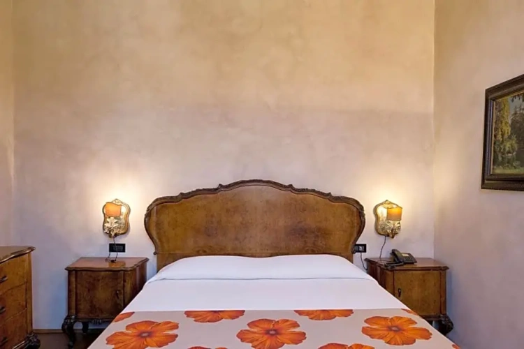Classic Double room with balcony