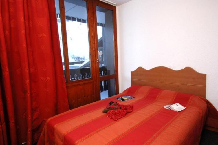 1 Bedroom Quadruple Apartment