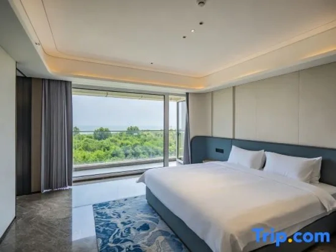 Premier Suite