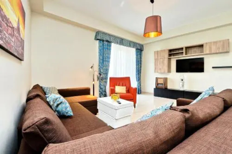 Oksana's Bernadette Apartment