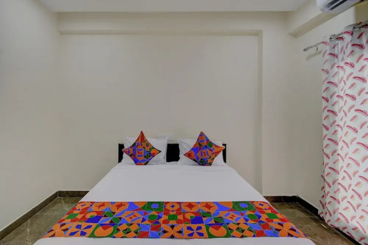 Fabhotel Heaven 75