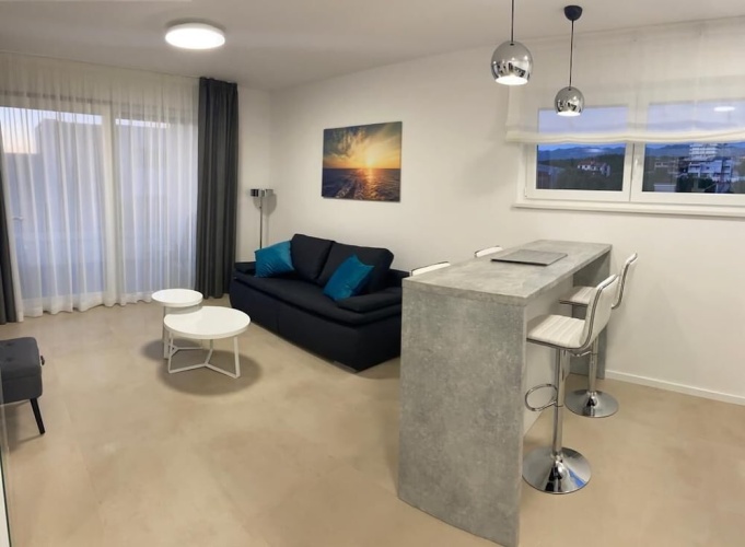 1 Bedroom Deluxe Apartment