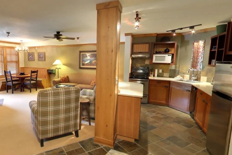 1 Bedroom Standard Suite