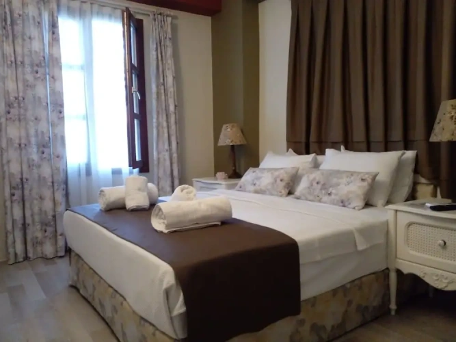 Luxury Suite