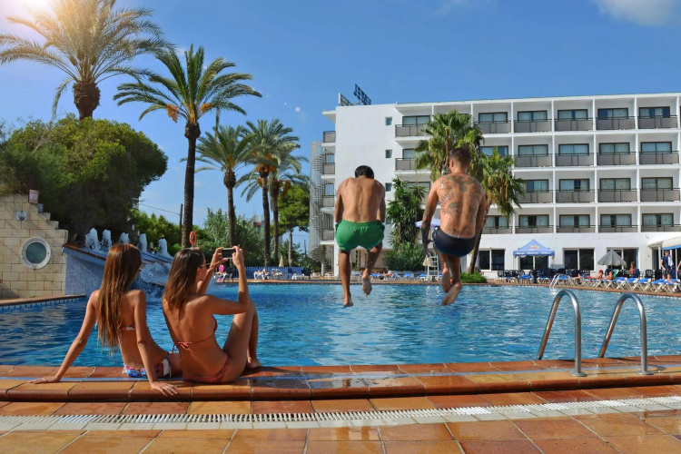 Hotel Vibra Mare Nostrum photo 34