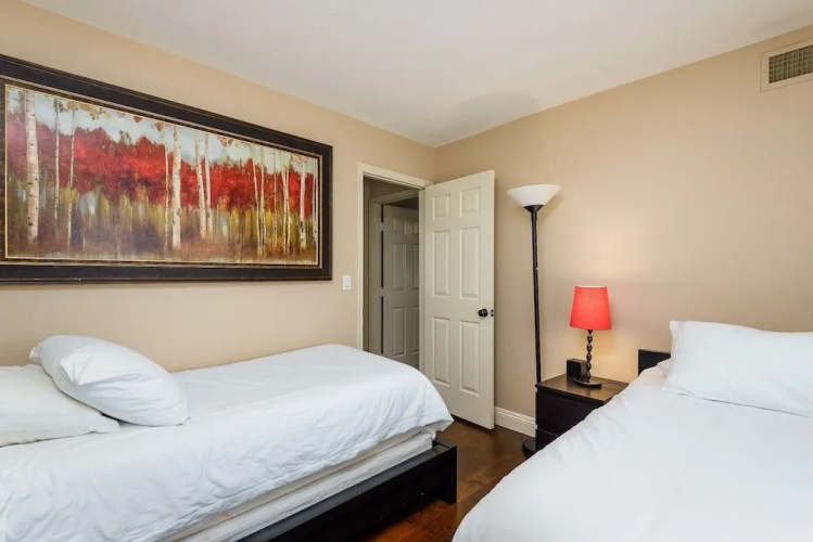 Casa Kierland 4 Bedroom Home by RedAwning