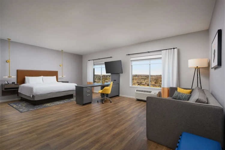 Classic Double Suite