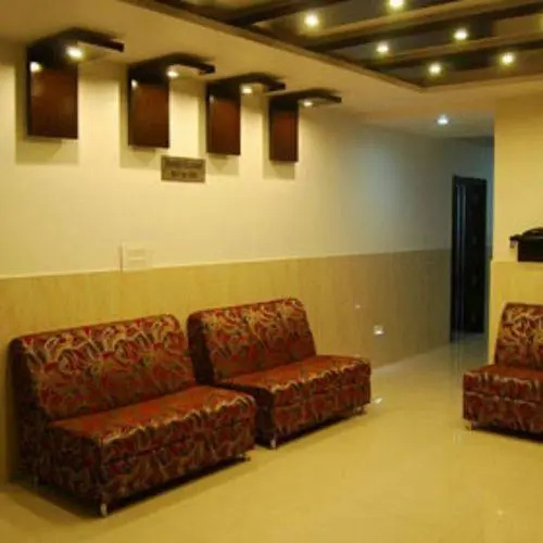 Hotel Jinendra Palace