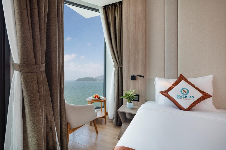 Deluxe Twin room with balcony