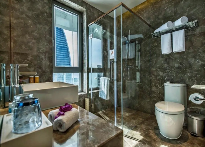 2 Bedrooms Single Family Apartment with ocean view