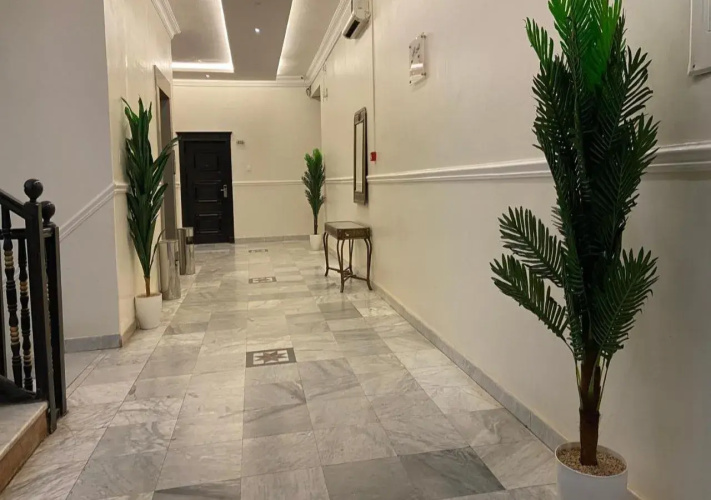 Lourde Furnished units