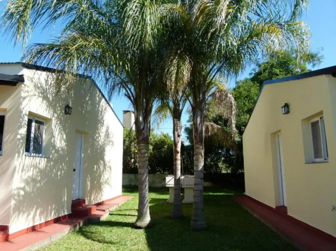 Los Palmares Del Urugua-I Bungalows