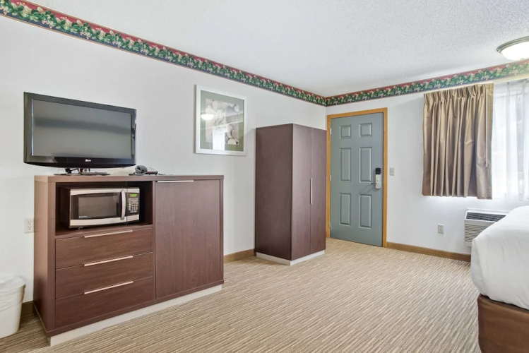 Comfort Inn