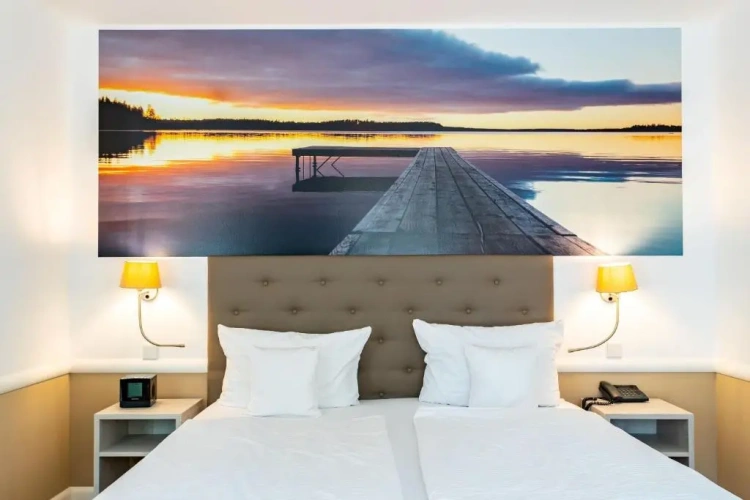 Standard Double Suite
