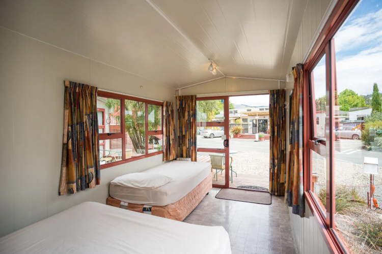 Nelson City TOP 10 Holiday Park