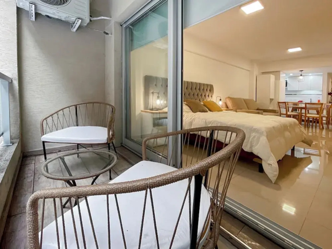 Studio With Pool and Balcony In San Telmo