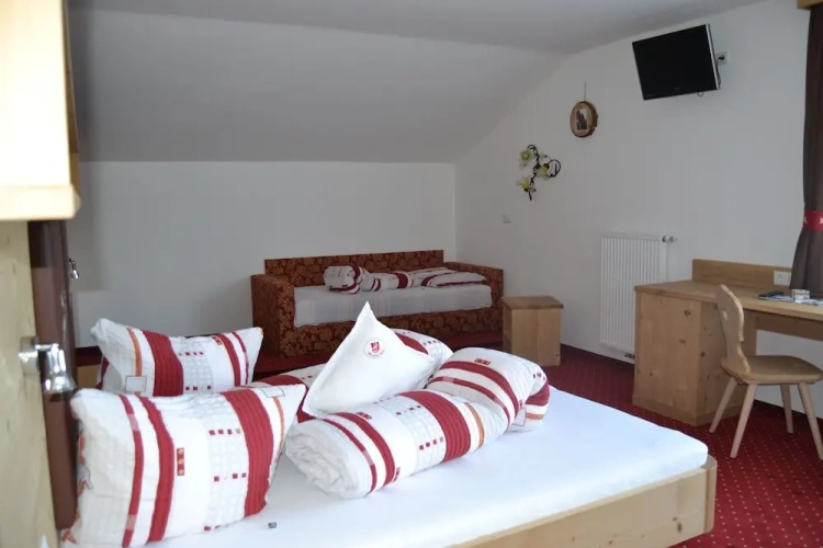 Superior Double room with balcony