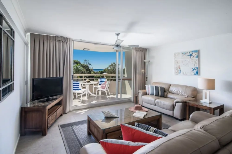 1 Bedroom Standard room with balcony and with garden view