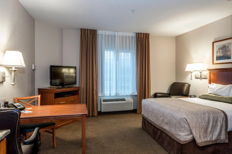 Candlewood Suites Burlington South by IHG