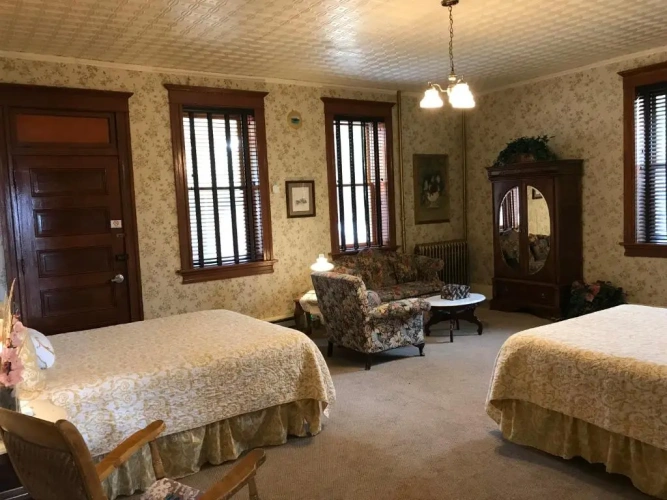 Standard Quadruple room